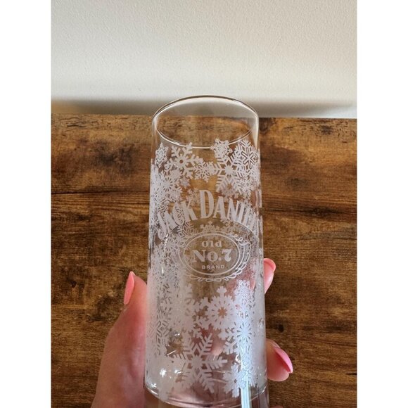 Jack Daniel's Snowflake Highball Glass 10 oz Holiday Winter Theme - Picture 7 of 7